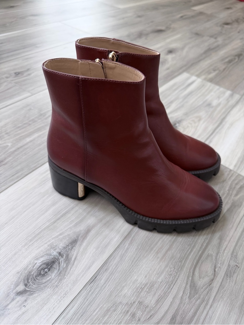 Coach Chrissy Burgundy Red Mocha Leather Lug Sole Ankle Boots Size 7B